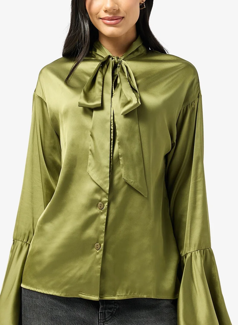 جينجر Button Down Shirt with Tie Up Scarf